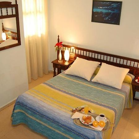Hostal Los Infantes Саламанка Экстерьер фото