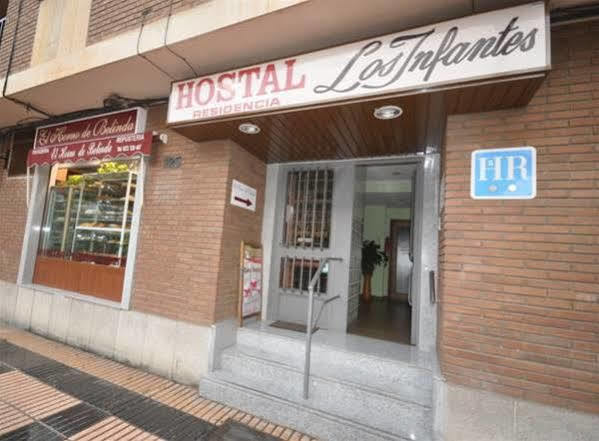 Hostal Los Infantes Саламанка Экстерьер фото